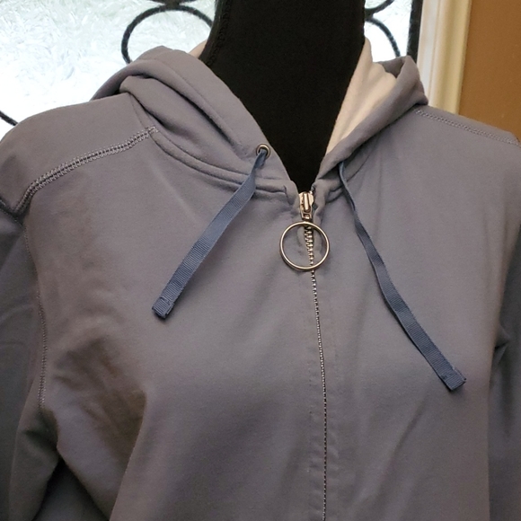 Blue Gap Jacket - Picture 4 of 11